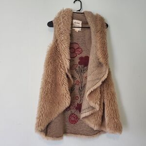 Dylan Los Angeles Womens Grey Faux Fur Shawl Style Asymmetrical Vest Size Medium